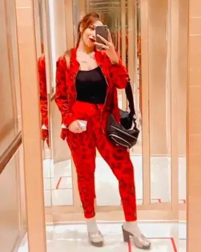 Call Girls Banera Cash On Delivery